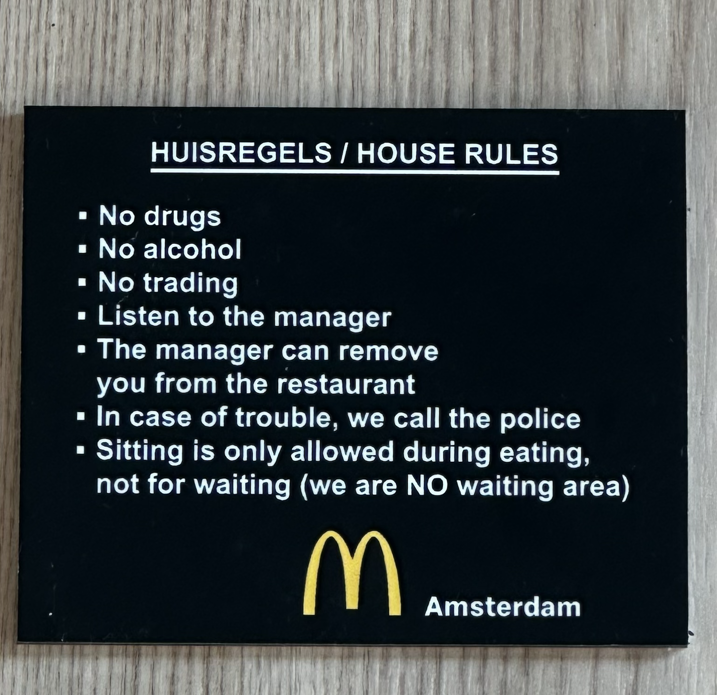Factores clave del éxito de McDonald's en el mercado neerlandés.